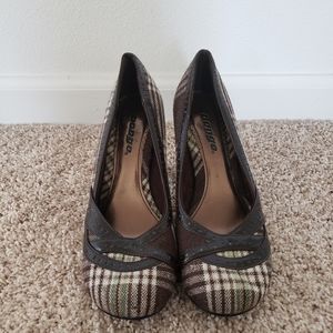 Bongo Wool Plaid Pumps Size 8